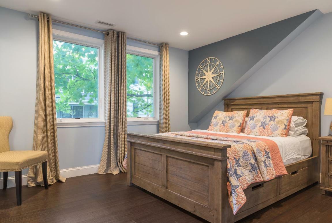 Luxury Marblehead